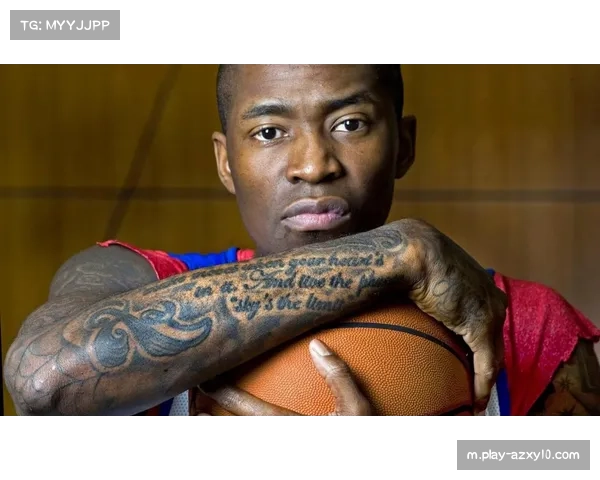 青岛克劳福德完成注册 内线防守得到进一步补强